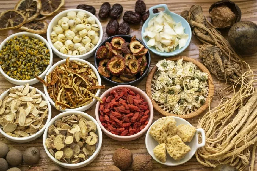 Qi's Clinic has herbs knowledge which is totaly different